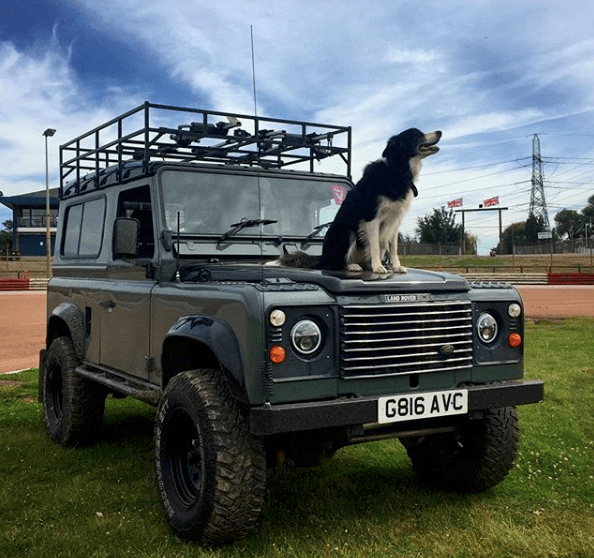 Instagram - @simon.bond